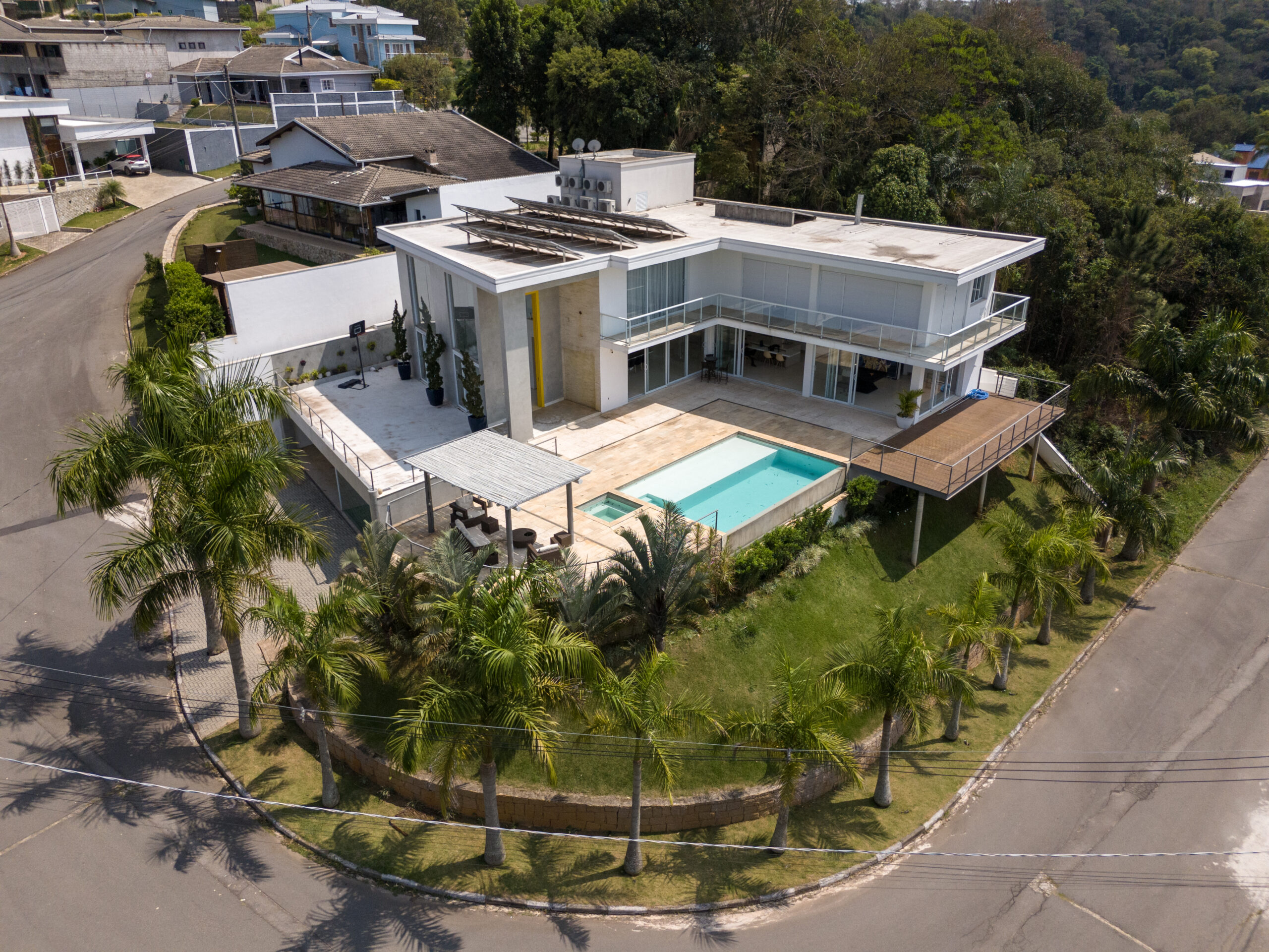 Casa de alto padrão